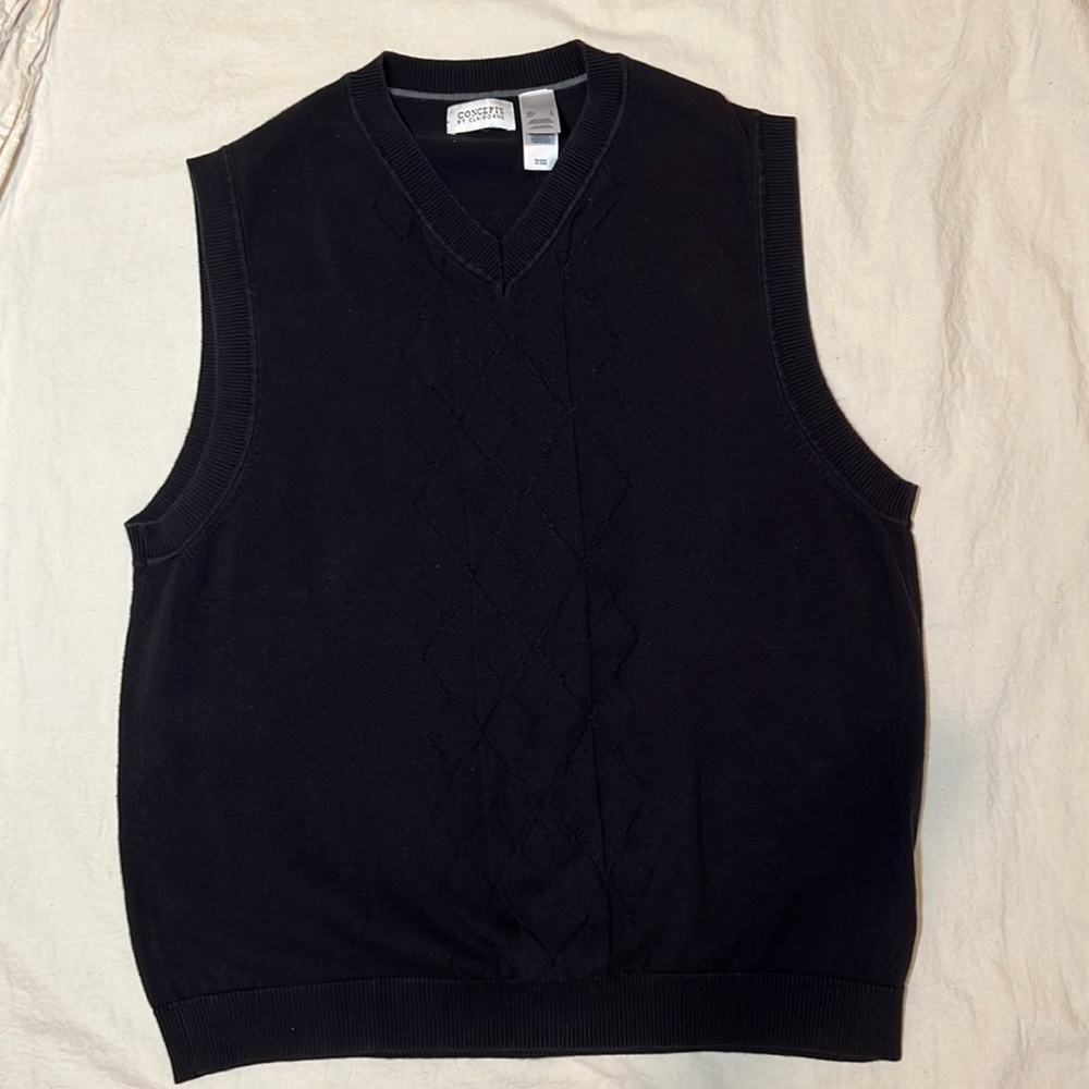 Concepts by Claiborne Sweater Vest